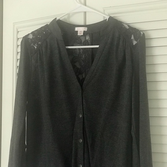 Gray Long Sleeve With Lace Back - Picture 5 of 6